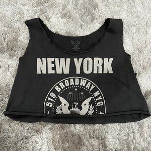 Brandy Melville cropped tank